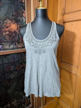 American Eagle Outfitters Light Gray Embroidered Scoop Tank